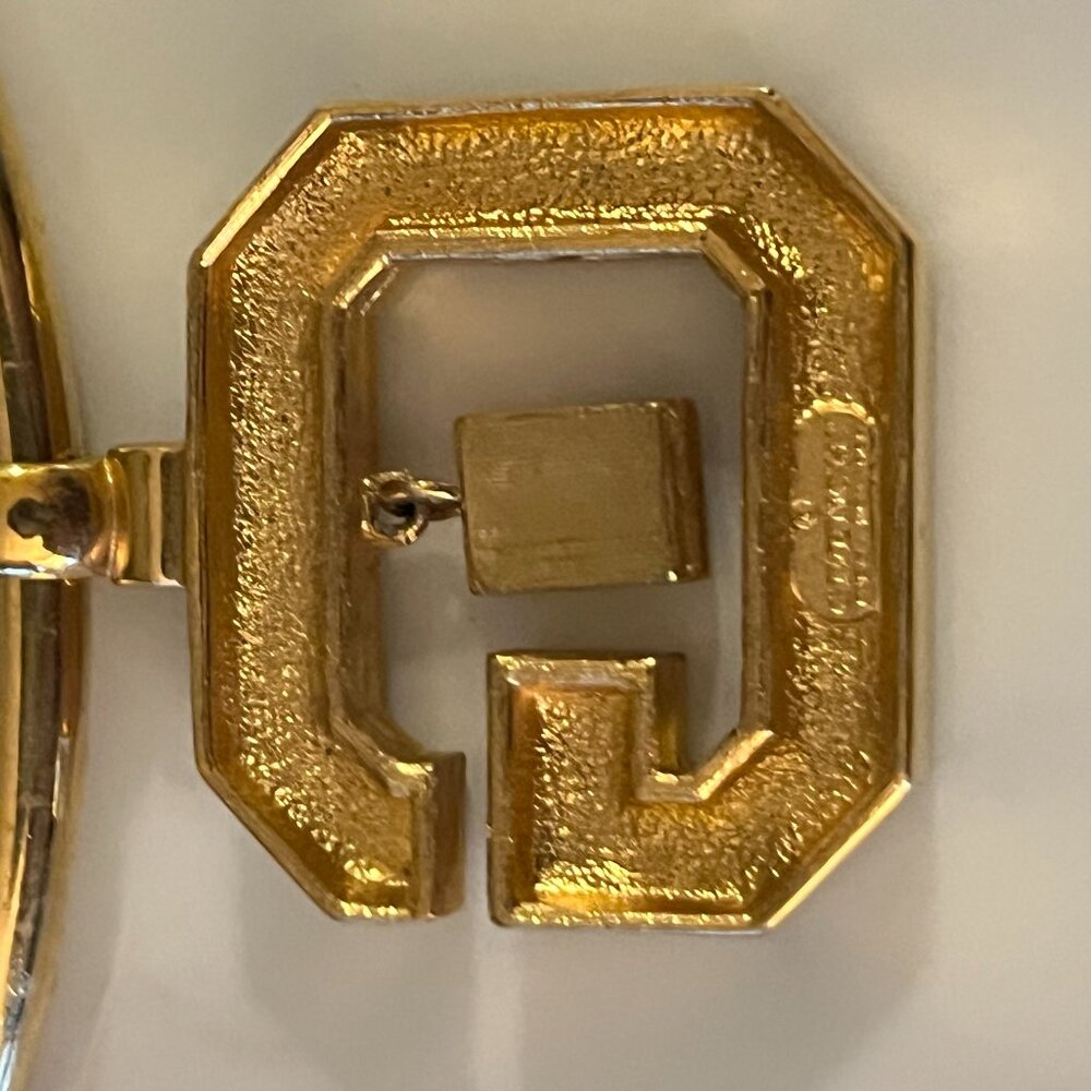 Givenchy Enamel G Vintage Necklace Gold Plated - Picture 7 of 10